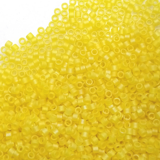 11/0 MIYUKI delica - Matte Pale Yellow - 1gr. - DB854 -  - Crystaldreams Abalorios
