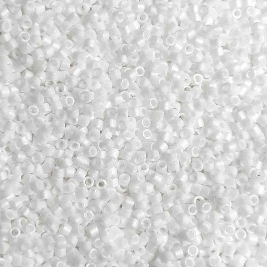 11/0 MIYUKI delica - Matte White Opaque - 1gr. - DB351 -  - Crystaldreams Abalorios
