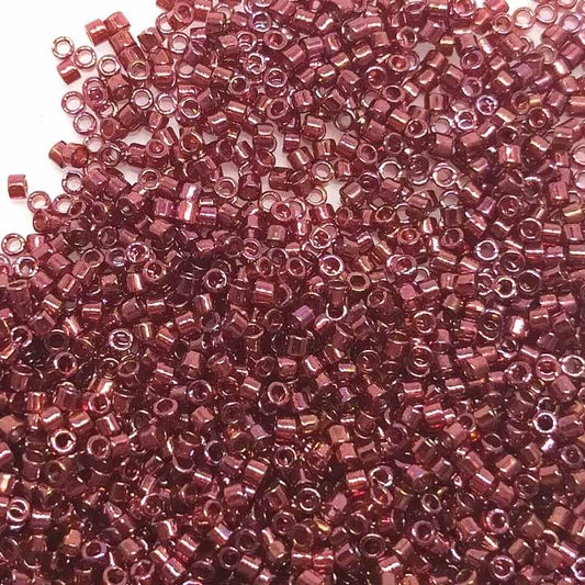 11/0 MIYUKI delica - Metallic Luster Red - DB116 - 1gr. -  - Crystaldreams Abalorios