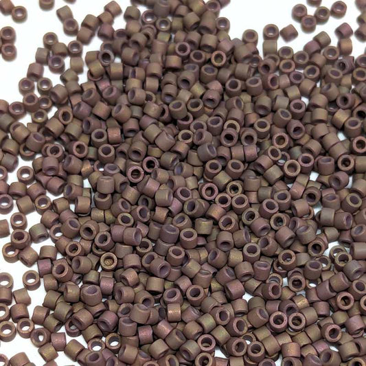 11/0 MIYUKI delica - Metallic Mate Dusky Gold - 1gr. -  - Crystaldreams Abalorios