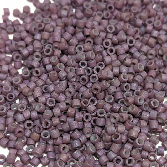 11/0 MIYUKI delica - Metallic Mate Iris Heather Gold - 1gr. -  - Crystaldreams Abalorios