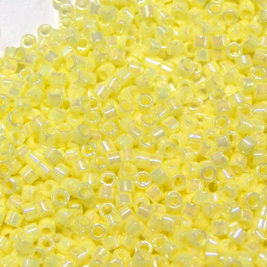 11/0 MIYUKI delica - Opal Pale Yellow - 1gr. -  - Crystaldreams Abalorios
