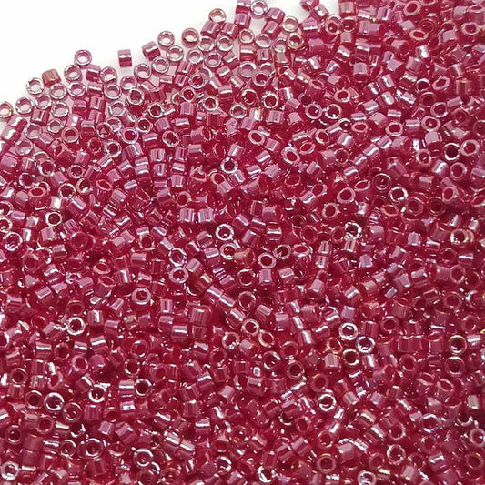 11/0 MIYUKI delica - Opaque Cadillac Red Luster - 1gr. - DB1564 -  - Crystaldreams Abalorios