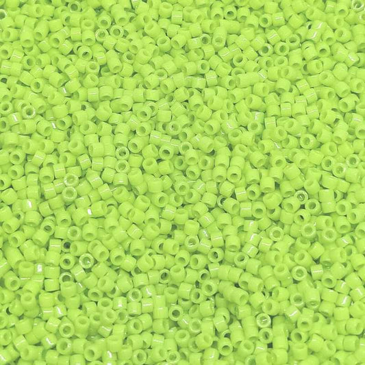11/0 MIYUKI delica - Opaque Chartreuse - 1gr. - DB733 -  - Crystaldreams Abalorios