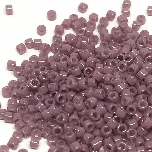 11/0 MIYUKI delica - Opaque Luster Mauve - 1gr. DB265 -  - Crystaldreams Abalorios