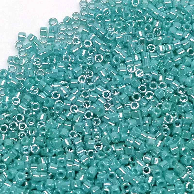 11/0 MIYUKI delica - Opaque Sea Opal Luster 1gr. - DB1567 -  - Crystaldreams Abalorios