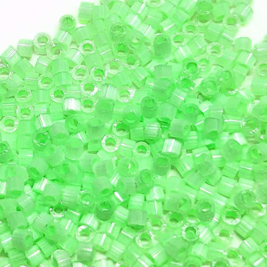 11/0 MIYUKI delica  - Silk Inside Mint DB1858- 1 gr. -  - Crystaldreams Abalorios