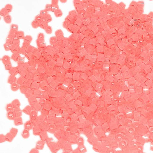 11/0 MIYUKI delica  - Silk Inside Pink - DB1858- 1 gr. -  - Crystaldreams Abalorios