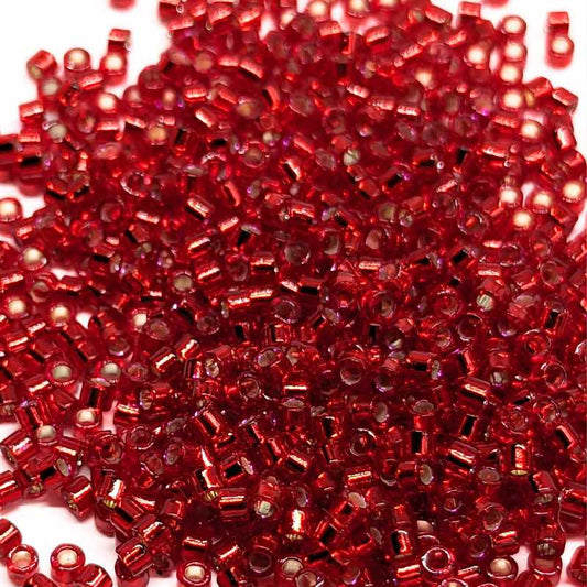 11/0 MIYUKI delica  - Silver Lined Dyed Red - DB602- 1 gr. -  - Crystaldreams Abalorios