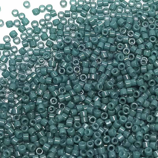 11/0 MIYUKI delica Duracoat Opaque Spruce Green - 1gr. - DB2358 -  - Crystaldreams Abalorios