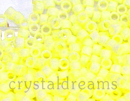 11/0 MIYUKI delica Matte Opaque Pale Yellow - 1gr. - DB1511 -  - Crystaldreams Abalorios