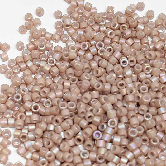 11/0 MIYUKI delica Matte Opaque Pink Champagne AB - 1gr - DB1525 -  - Crystaldreams Abalorios