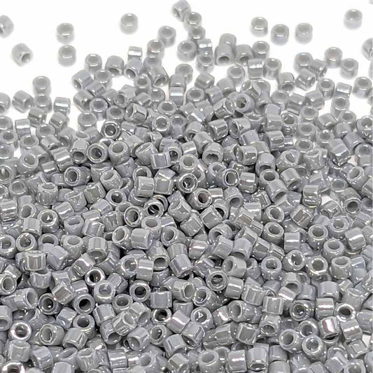 11/0 MIYUKI delica Opaque Ghost Grey Luster AB - 1gr. - DB1570 -  - Crystaldreams Abalorios