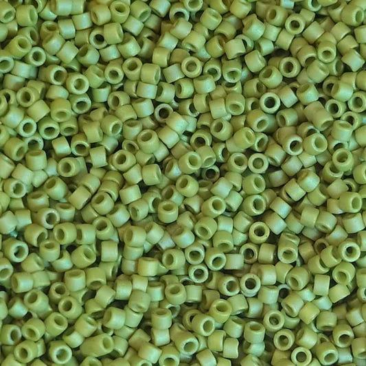 11/0 MIYUKI delica Opaque Glazez Frosted Olive 1gr. - DB2309 -  - Crystaldreams Abalorios