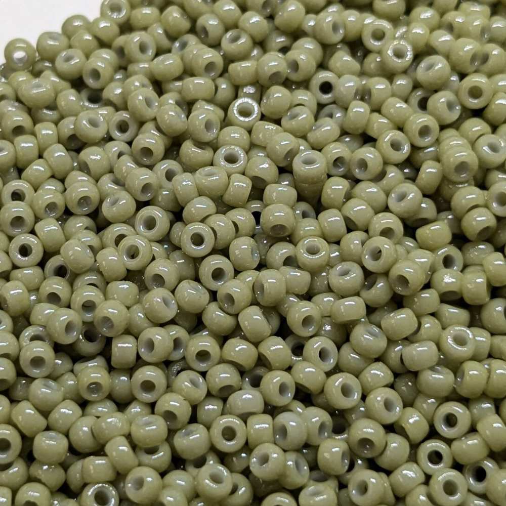 11/0 MIYUKI rocalla 4474 - Duracoat Opaque Dyed Forest - 1gr. -  