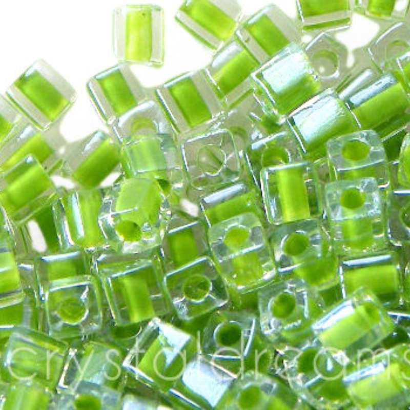 4mm Cubos MIYUKI - 5 gr. pack - Crystal Green Lined -  - Crystaldreams Abalorios