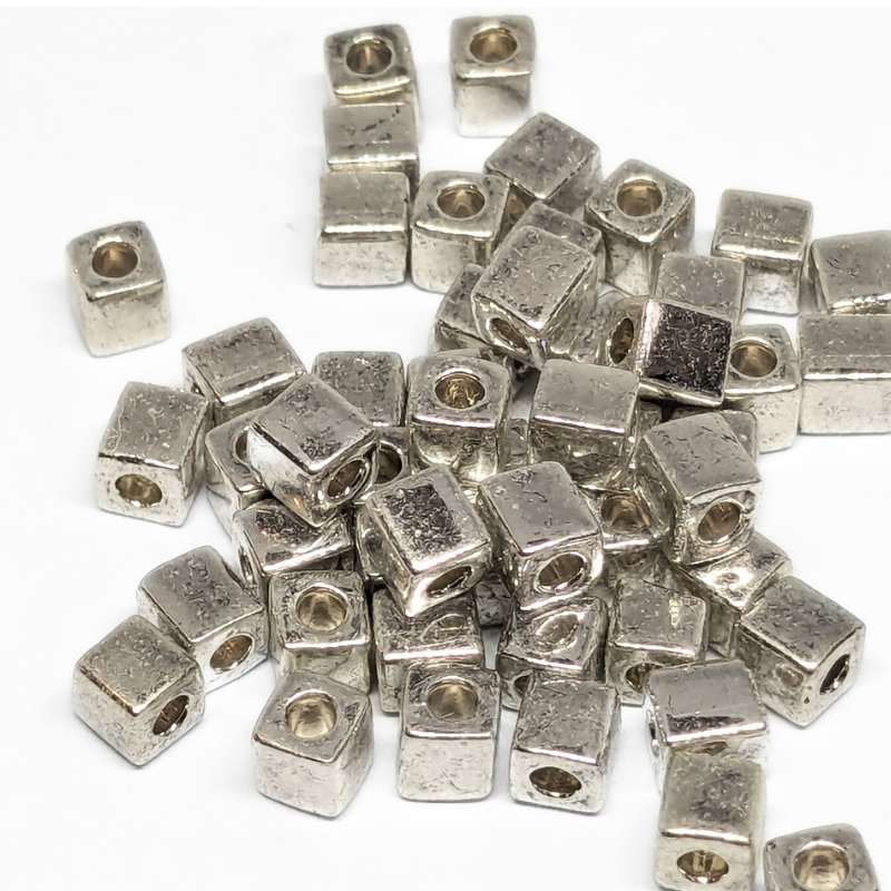 4mm Cubos MIYUKI - 5 gr. pack Metallic Silver col.1051 -  - Crystaldreams Abalorios