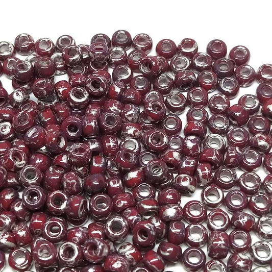 6/0 Matubo Beads - Opaque Red Picasso Silver - 5 gr. -  - Crystaldreams Abalorios