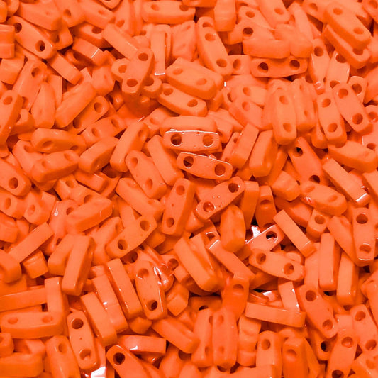 Miyuki Quarter-Tila 5x1,2x1,9mm 1g Opaque Orange