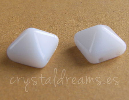 Beadstud Spike 11x11x8mm Agujero:1mm - White Alabaster -  - Crystaldreams Abalorios