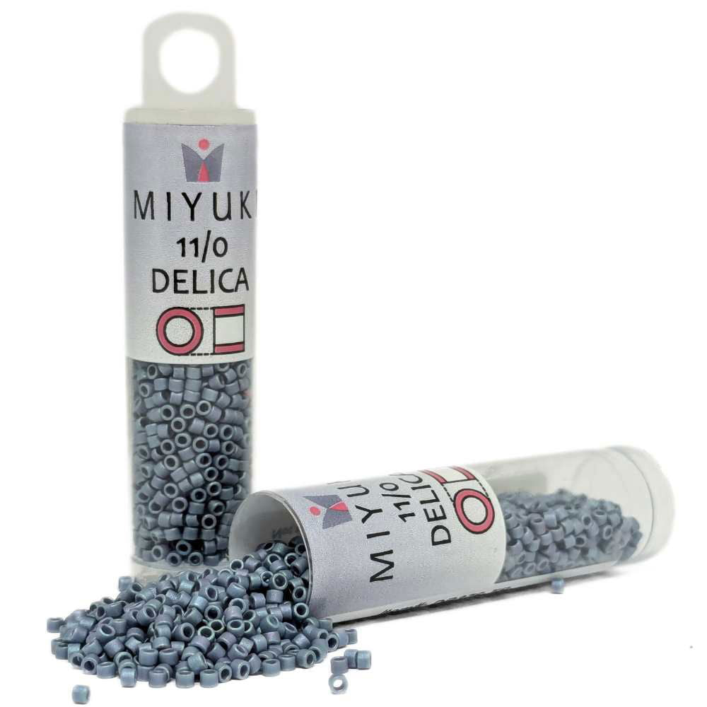 DB0376 Tubo Miyuki Delica 11/0 Matte Metallic Light Grey Blue 7,2gr - DB0376 Tubo Miyuki Delica 11/0 Matte Metallic Light Grey Blue 7,2gr - Miyukilandia 