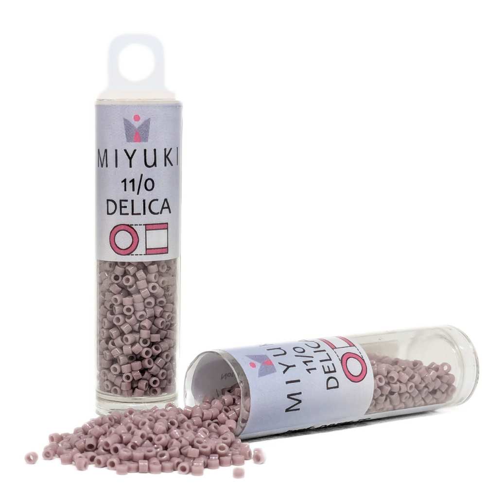 DB0728 Tubo Miyuki Delica 11/0 Opaque Lilac 7,2gr. -  