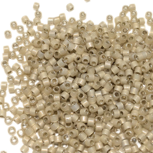 Miyuki delica db1458 silver lined honey opal