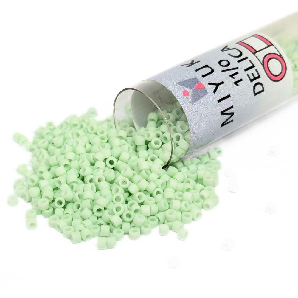 DB1516 Tubo Miyuki Delica 11/0 Matte Opaque Light Mint 7,2gr - DB1516 Tubo Miyuki Delica 11/0 Matte Opaque Light Mint 7,2gr - Miyukilandia 