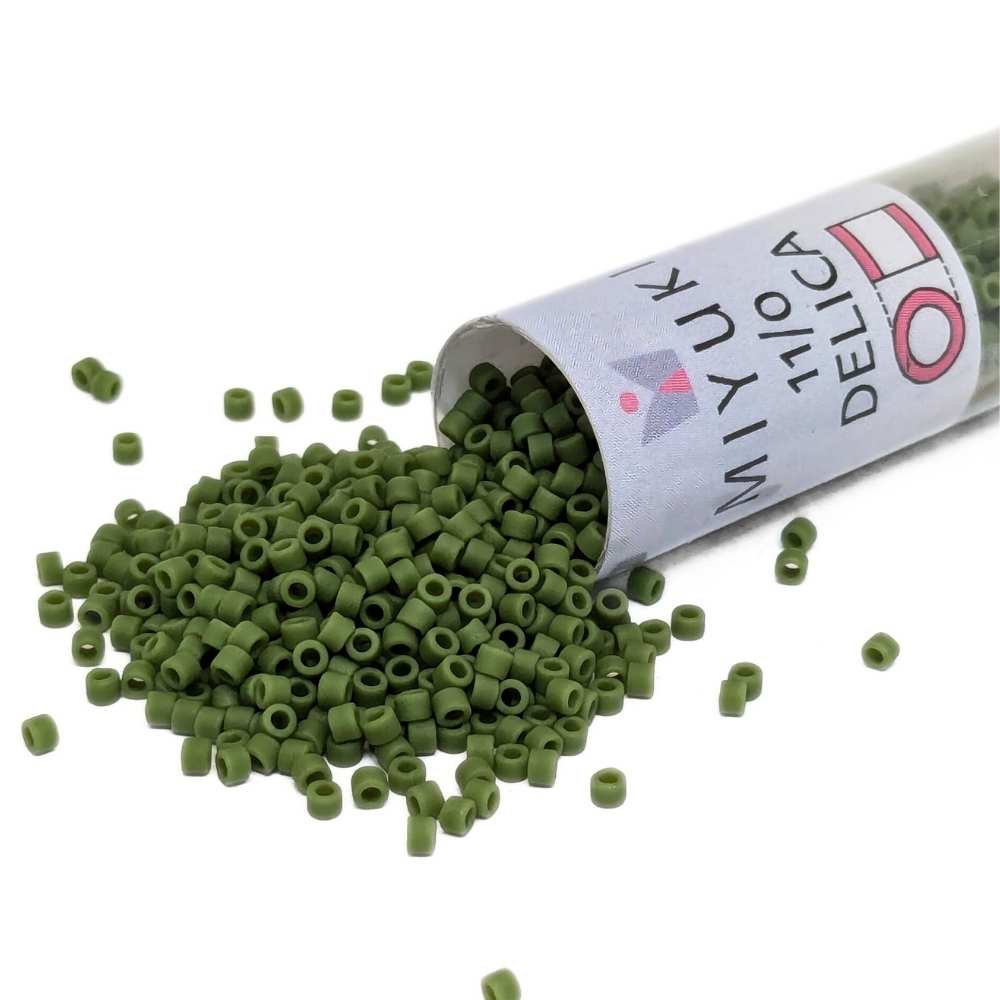 DB1585 Tubo Miyuki Delica 11/0 Matte Opaque Avocado 7,2gr. -  