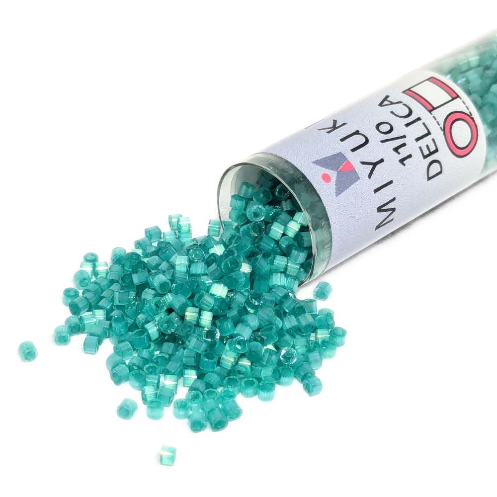 DB1813 Tubo Miyuki Delica 11/0 Dyed Aqua Green Silk Satin 7,2gr (copia) -  