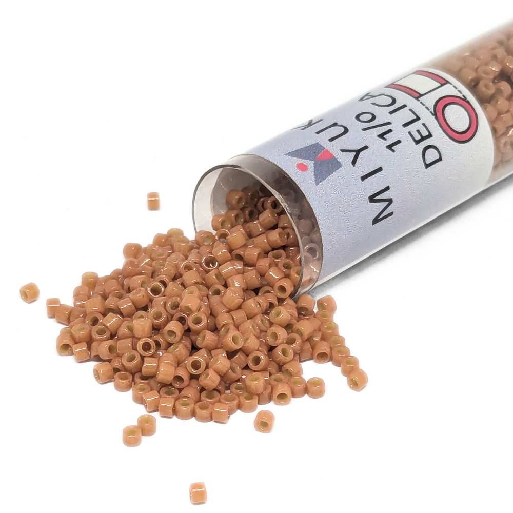 DB2107 Tubo Miyuki Delica 11/0 Duracoat Opaque Cedar 7,2gr. -  