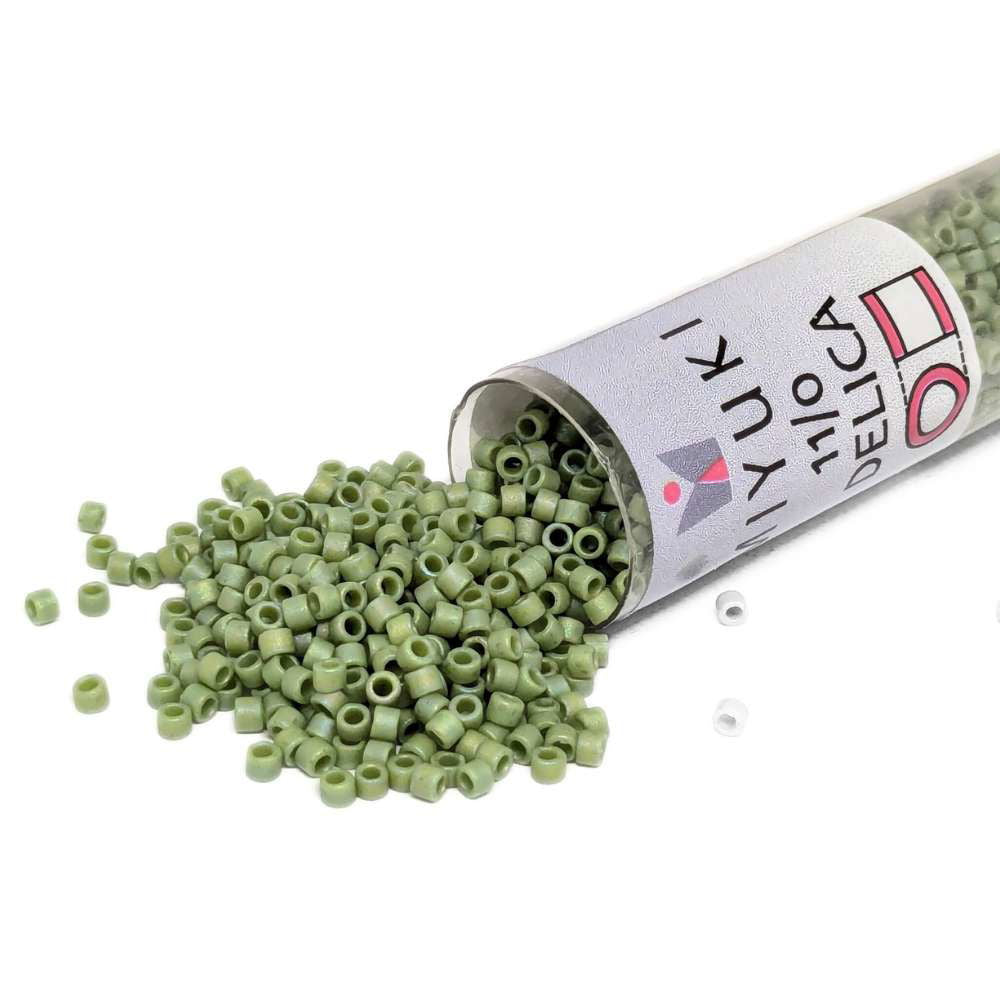 DB2310 Tubo Miyuki Delica 11/0 Frosted Opaque Glaze Rainbow Kiwi 7,2gr - DB2310 Tubo Miyuki Delica 11/0 Frosted Opaque Glaze Rainbow Kiwi 7,2gr - Miyukilandia 