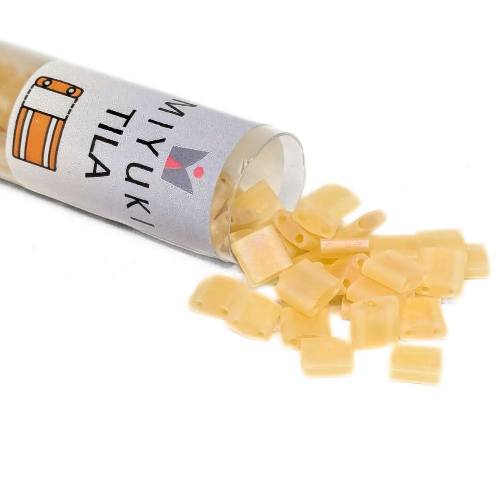 Miyuki Tila 132FR - Matte Transparent Light Topaz AB - Tubo 7,2gr. -  