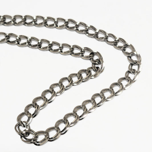 Cadena de Acero Inoxidable 8 X 6 mm - Espesor: 2mm Precio por metro