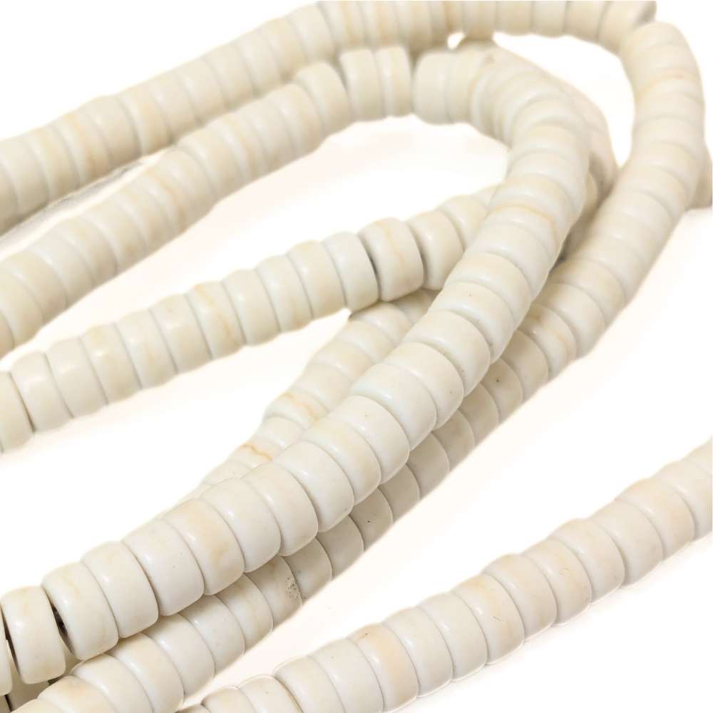 Tira Cuentas Heishi Turquesa sintetica Beige 6mm, Espesor: 3mm 135 unidades approx