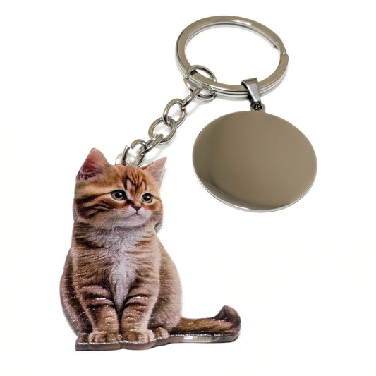 idea regalo llavero personalizado con gato marron y blanco