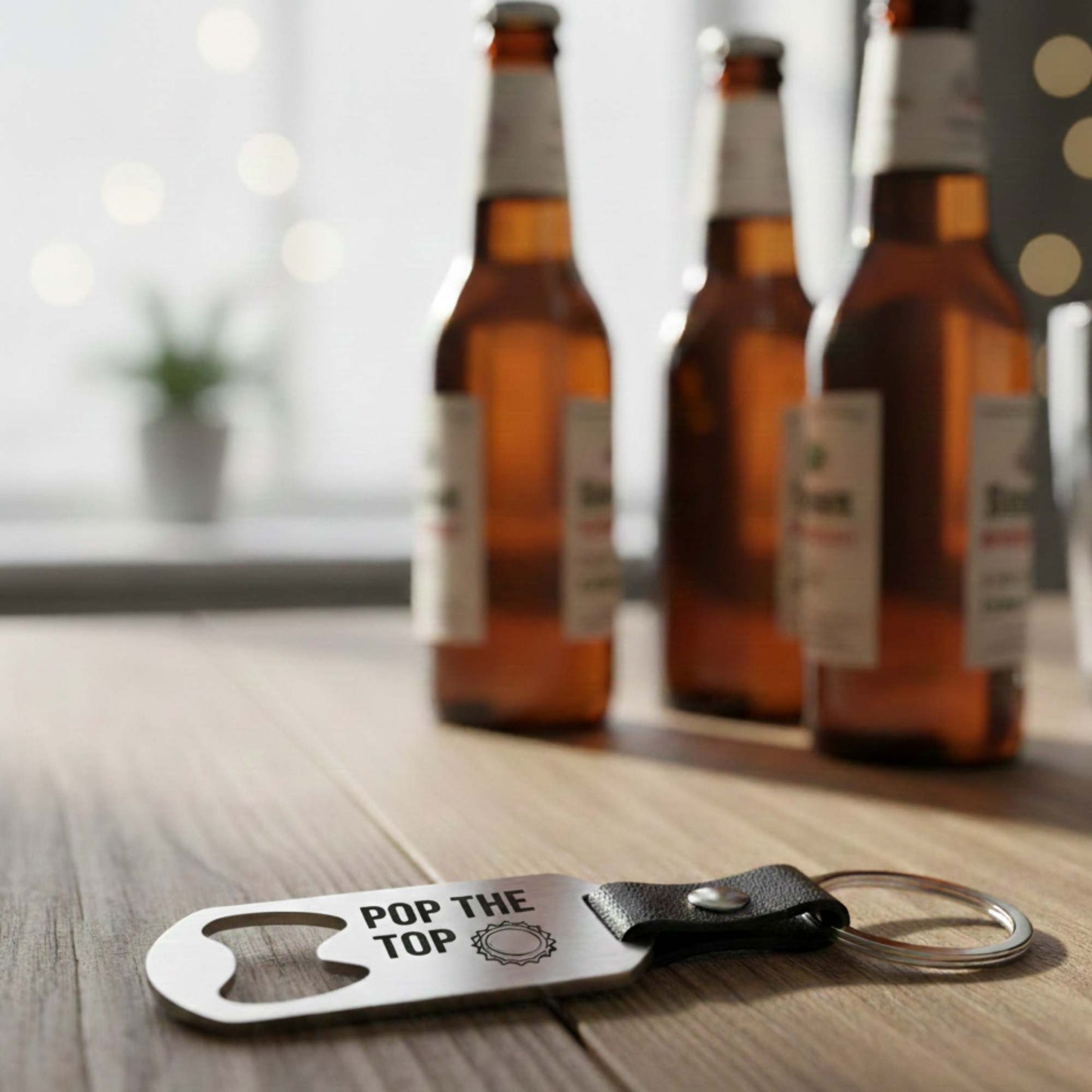 Llavero abrebotellas con cuero PU negro y acabado en acero inoxidable calidad premium