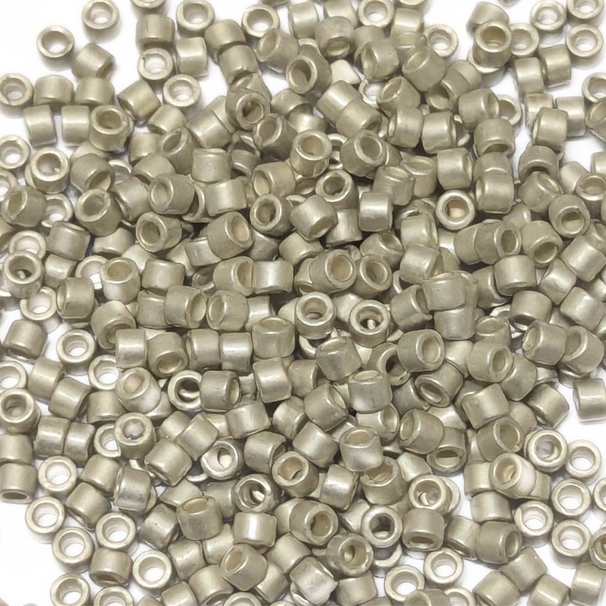 11/0 MIYUKI delica DB1151 Galvanized Semi Matte Silver - 1gr.