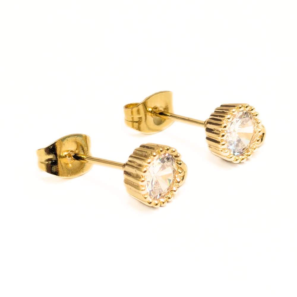 Base de pendiente con circonita cúbica clara bañada en oro 18K de 9.5x7mm