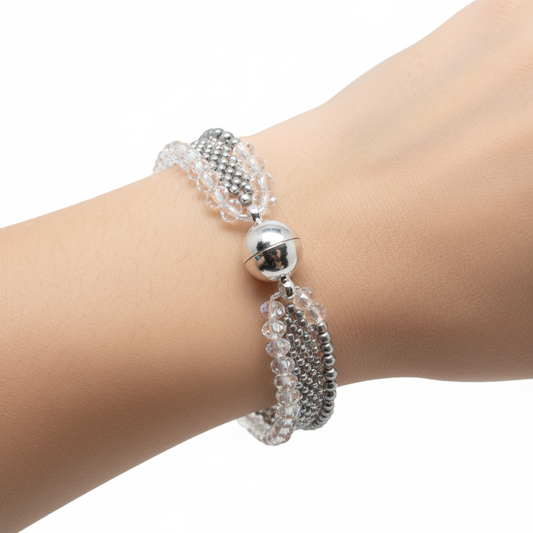 Pulsera con cristales y cierre plateado
