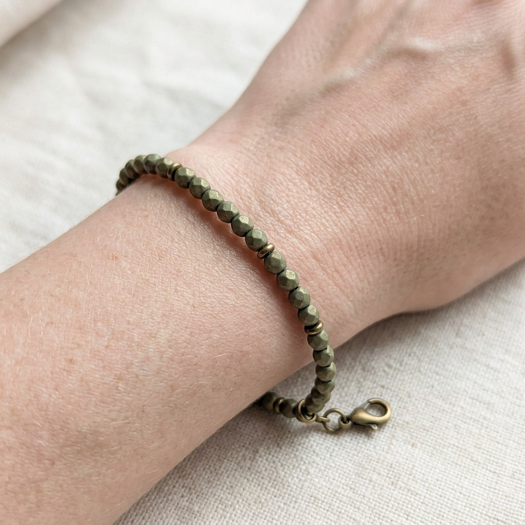 Pulsera con cuentas facetadas de 4 mm Twilight Dark Sage