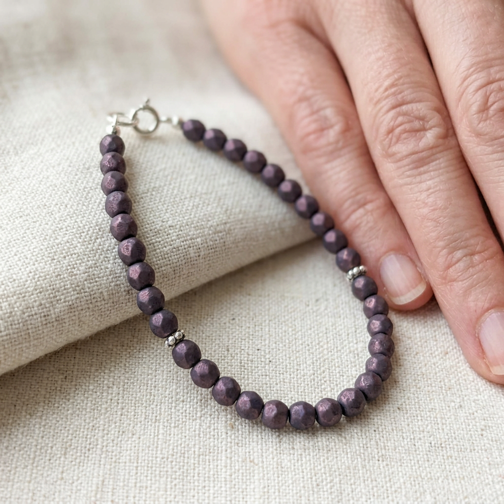 Pulsera con cuentas facetadas de 4 mm Twilight Deep Plum